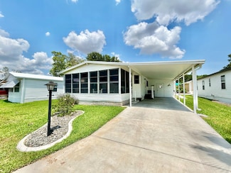 211 Woodbine Dr, Sebring, FL 33870