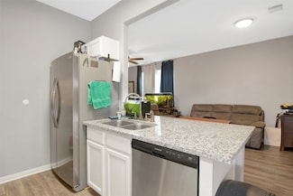 8906 Freeland St, Houston, TX 77075
