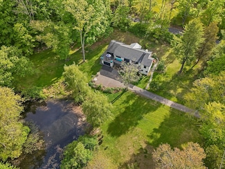 119 Cross Pond Rd, Pound Ridge, NY 10576