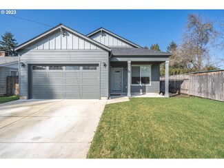 1065 Maclay Dr, Eugene, OR 97404