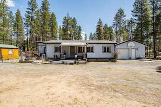 52644 Skidgel Rd, La Pine, OR 97739