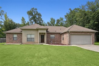 19477 Camille Ln, Hammond, LA 70401