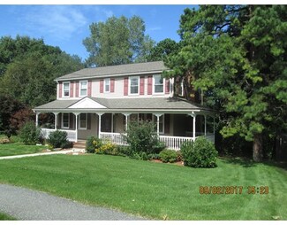 52 Putting Ln, Chicopee, MA 01020