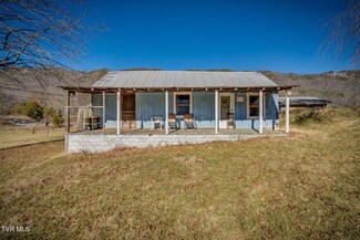 156 Fields Gap Rd, Gate City, VA 24251