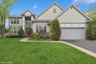 1517 Nathan Ln, Libertyville, IL 60048