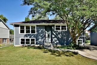 20559 N Eugene Ave, Lincolnshire, IL 60069