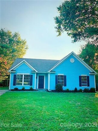 2219 David Earl Dr, Charlotte, NC 28213