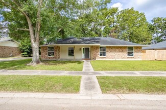 9277 Rushwood Dr, Baton Rouge, LA 70818