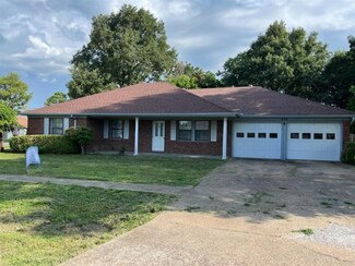 224 Southard Cir, Blytheville, AR 72315