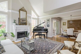 2131 Avy Ave Unit 12, Menlo Park, CA 94025