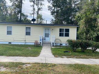 510 Lewis St, MacClenny, FL 32063