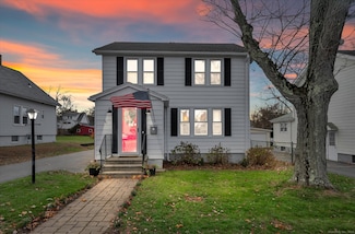 49 High St, Wallingford, CT 06492