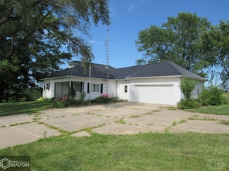 13302 Tulip Ave, Floris, IA 52560