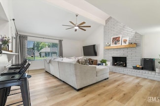 2000 Ashe Rd Unit 27, Bakersfield, CA 93309