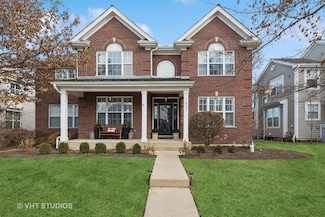 1627 Constitution Dr, Glenview, IL 60026