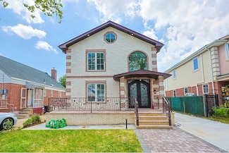 83-46 248th St, Jamaica, NY 11426