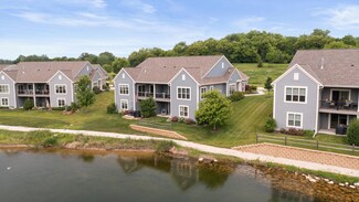 N55W35141 Coastal Ave, Oconomowoc, WI 53066