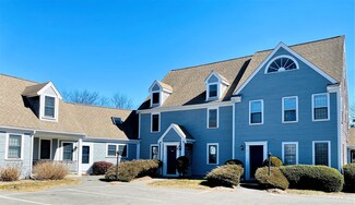 316 Sea St Unit H, Hyannis, MA 02601