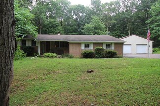 140 Hawk Rd, Lehighton, PA 18235