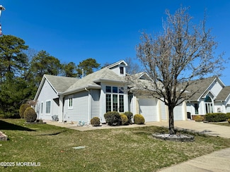 2270 S Chanticleer Ct, Toms River, NJ 08755