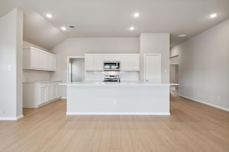 7901 Rosso Blanket Drive Dr, Lago Vista, TX 78645