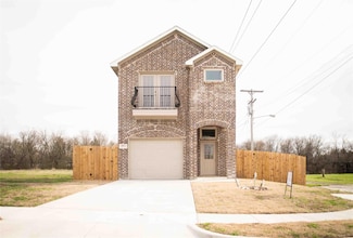 5017 Pickett St, Greenville, TX 75401