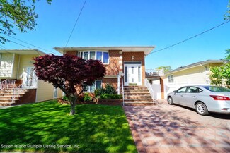 7 Eva Ave, Staten Island, NY 10306
