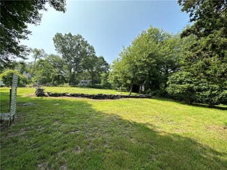 088 Ross Ln, Portsmouth, RI 02835