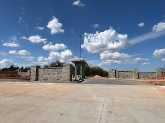 8050 W Wilshire Park Dr, Oklahoma City, OK 73131