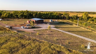 19307 E Centennial Rd, Garber, OK 73738