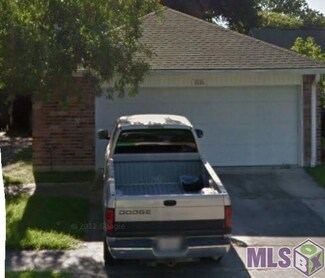 1516 Magnolia Ridge Dr, Baton Rouge, LA 70816