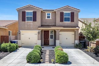 3834 Sussex Ave, Clovis, CA 93619
