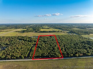 5 W 90th St N, Porter, OK 74454