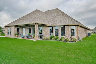400 Fowler Dr, Granbury, TX 76048
