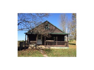 12045 Otterbein Rd SW, Laconia, IN 47135