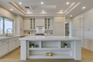 2104 Hot Oak Ridge St, Las Vegas, NV 89134