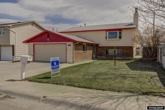 2017 S Mckinley St, Casper, WY 82601