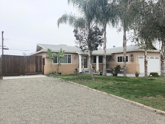 150 W Deodar Ln, Lemoore, CA 93245