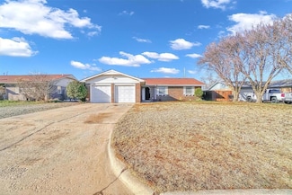 1901 Tyler St, Altus, OK 73521