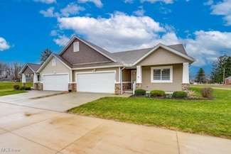 1122 Essex Ct, Akron, OH 44312