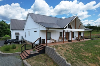 1033 Carter Rd SE, Old Fort, TN 37362