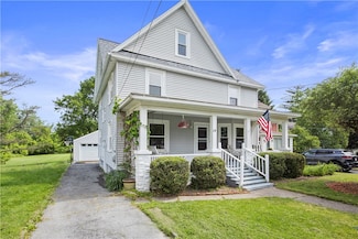 14 Shirley St, Shortsville, NY 14548