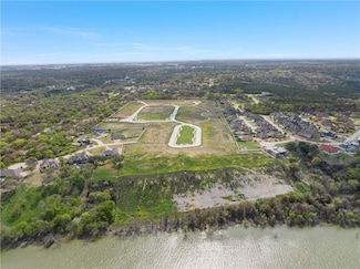 63 Pinehurst Dr, Woodway, TX 76712