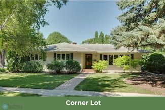 117 22nd Ave N, Fargo, ND 58102