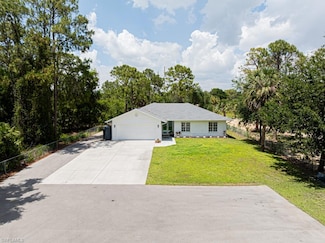 6195 Green Blvd, Naples, FL 34116