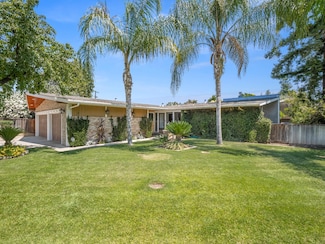 6090 E Townsend Ave, Fresno, CA 93727