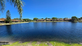 180 E Baywood Square, Daytona Beach, FL 32119