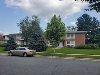 225 Nautilus Dr, Madison, WI 53705