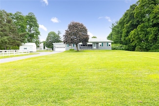 862 Marshall Rd, Rochester, NY 14624