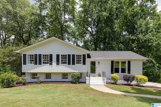 2329 Mountain Oaks Ln, Hoover, AL 35226